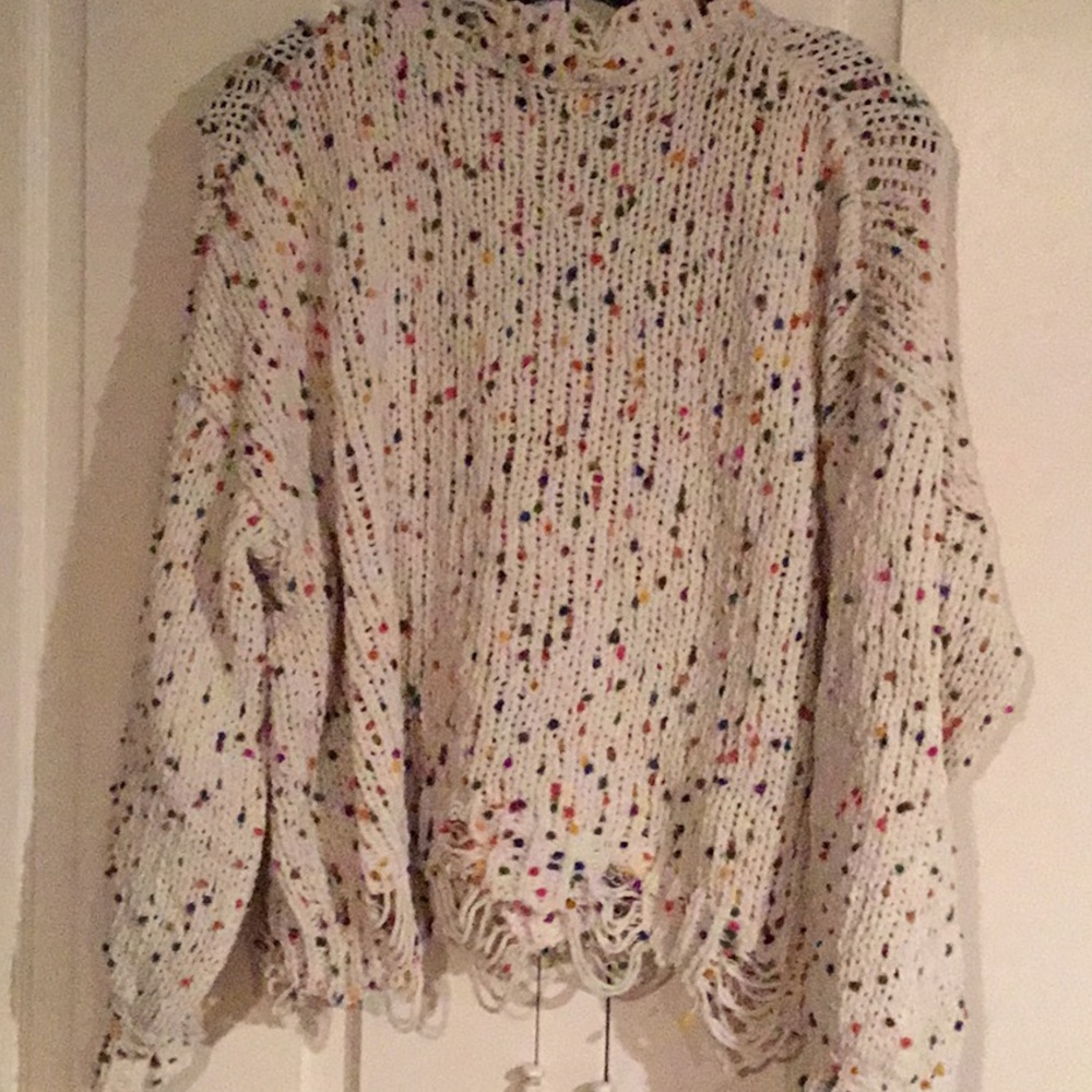 Sweater - Picture 5 of 5